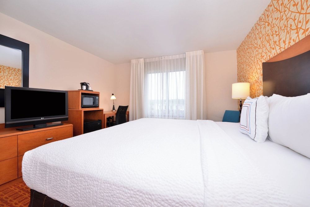 Room, 1 King Bed, Non Smoking