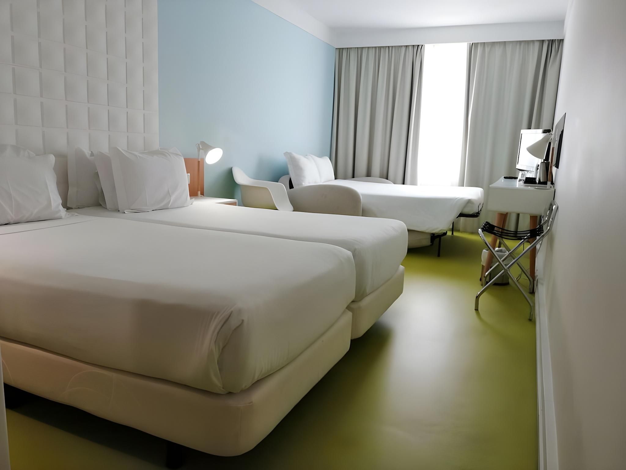 Family Room Non-Smoking