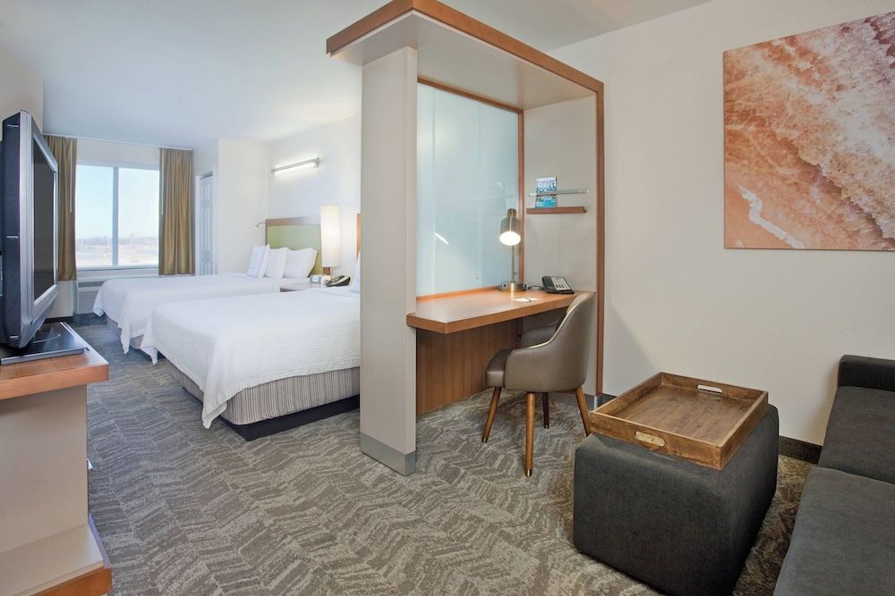 Suite, Multiple Beds, Non Smoking