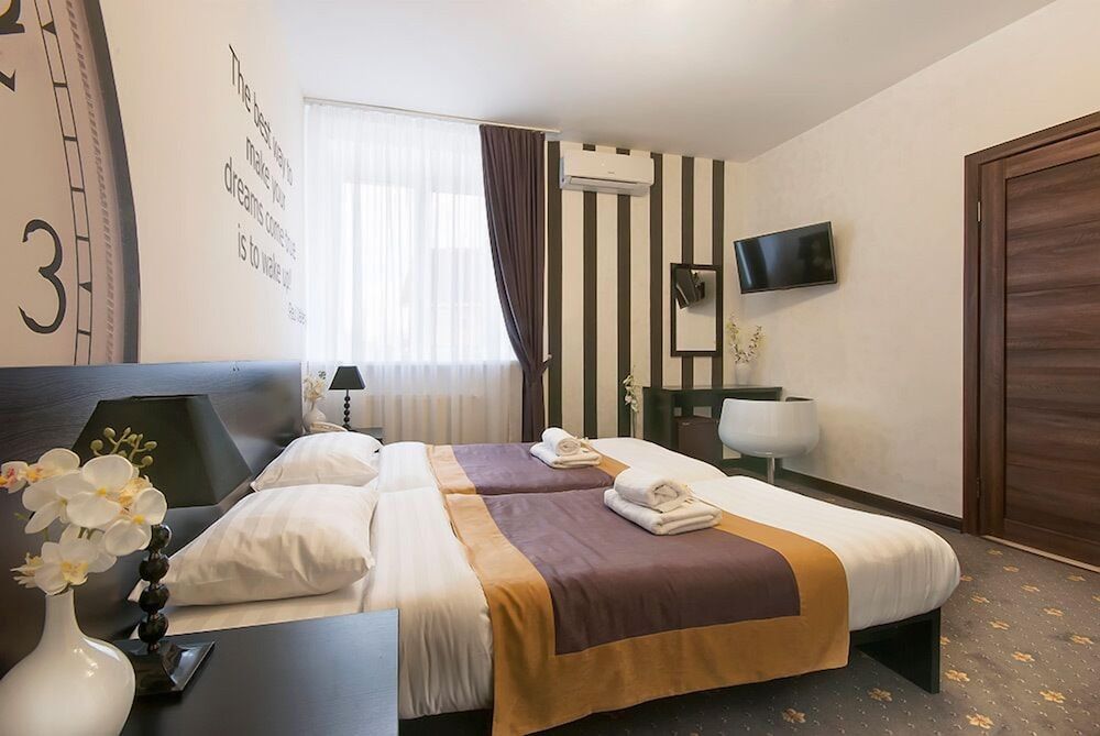 Comfort Room (1st floor)