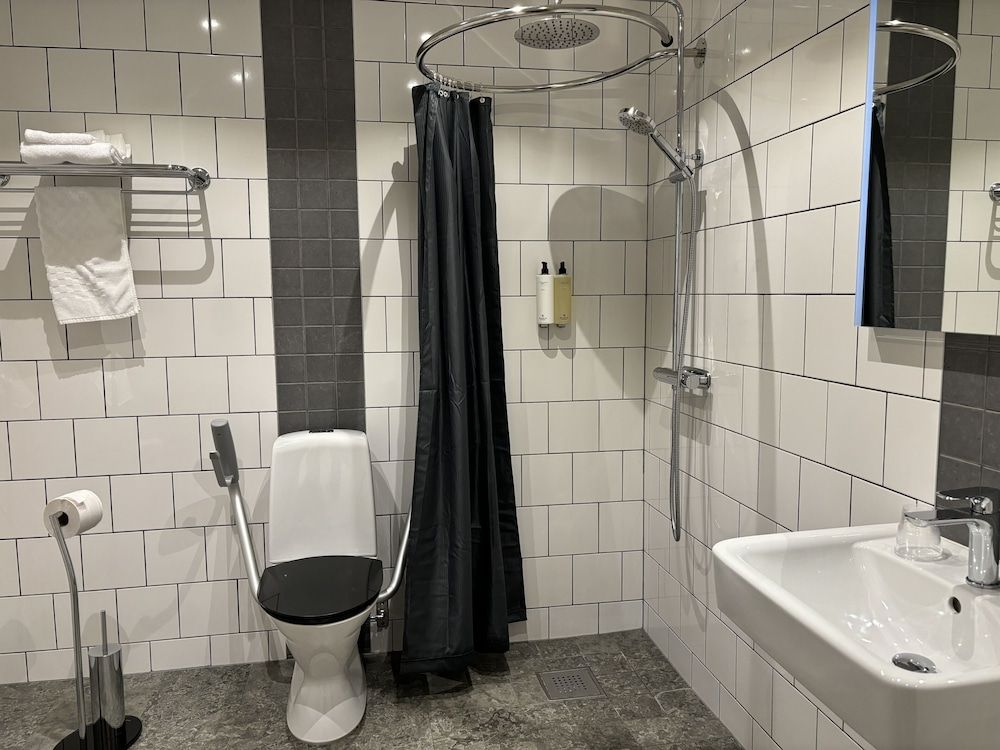 Hotell Esplanad Family Room with three beds 3