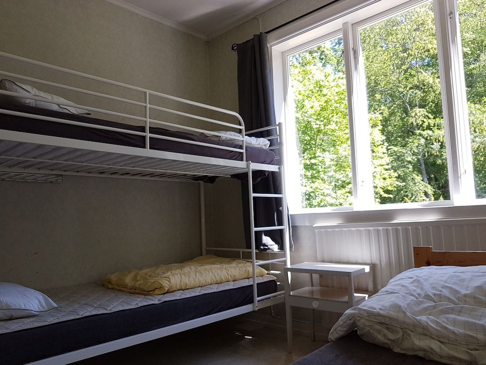 Basic Quadruple Room, Multiple Beds, Lake View, Lakeside