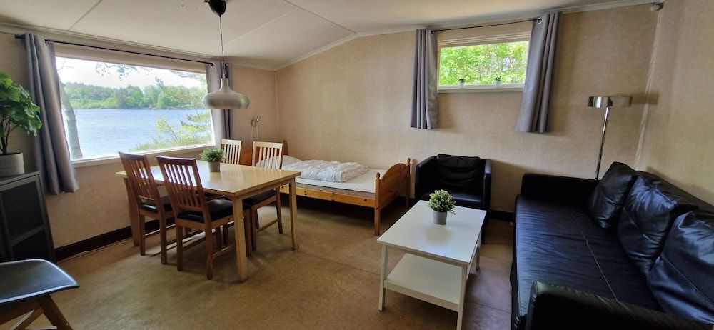 Classic Cottage, 1 Bedroom, Private Bathroom, Lakeside