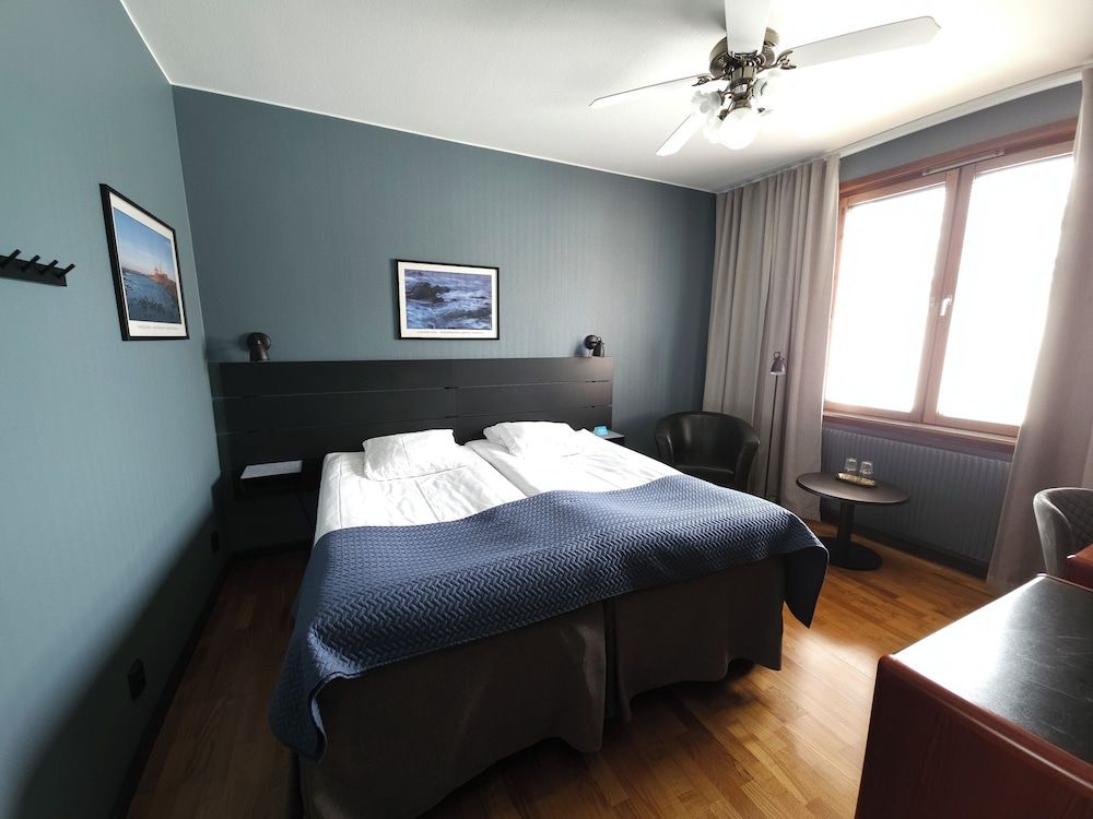Best Western Centralhotellet Superior Room, 2 Twin Beds, Non Smoking (Shower Only) 3
