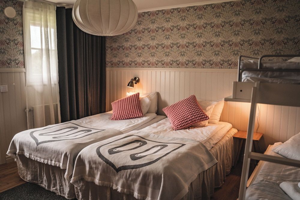 Två Skyttlar Family Quadruple Room 6