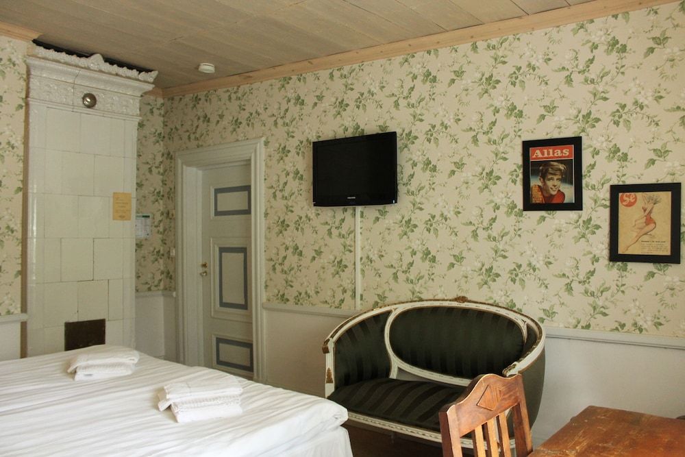 Wanbo Herrgard Economy Double or Twin Room 7