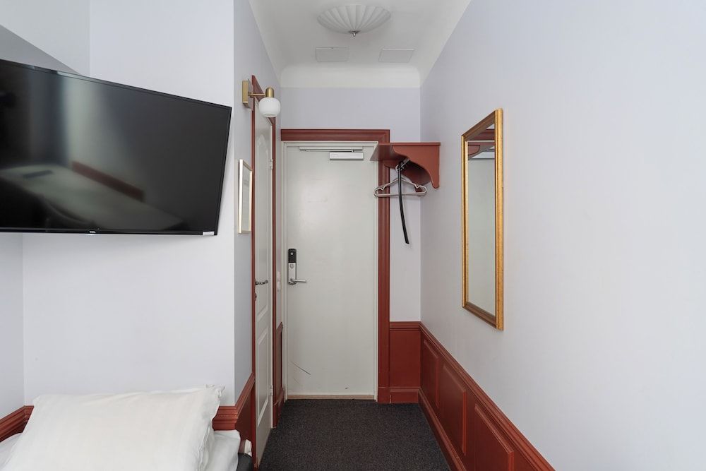 undefined Hotell Skeppsbron 5