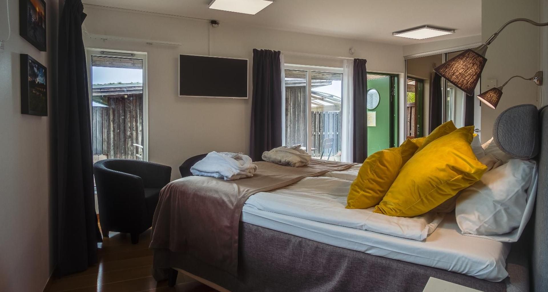 Junior Suite with Garden View