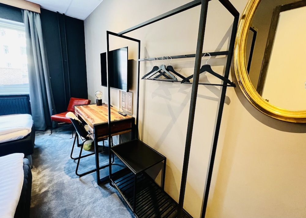 Hotell Siesta Economy Twin Room, 2 Twin Beds 6