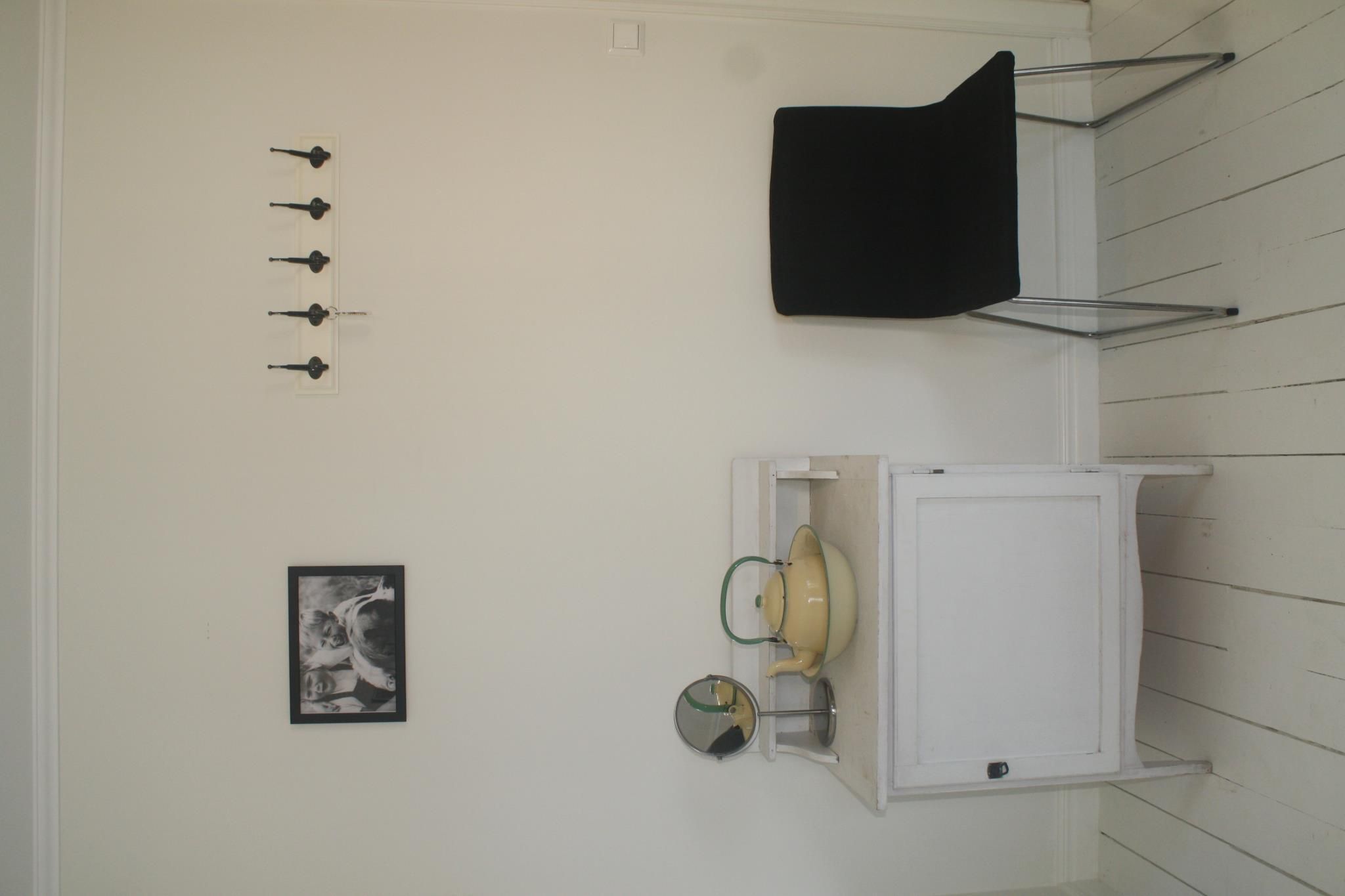 Twin Room - Newly Renovated, Non-Smoking