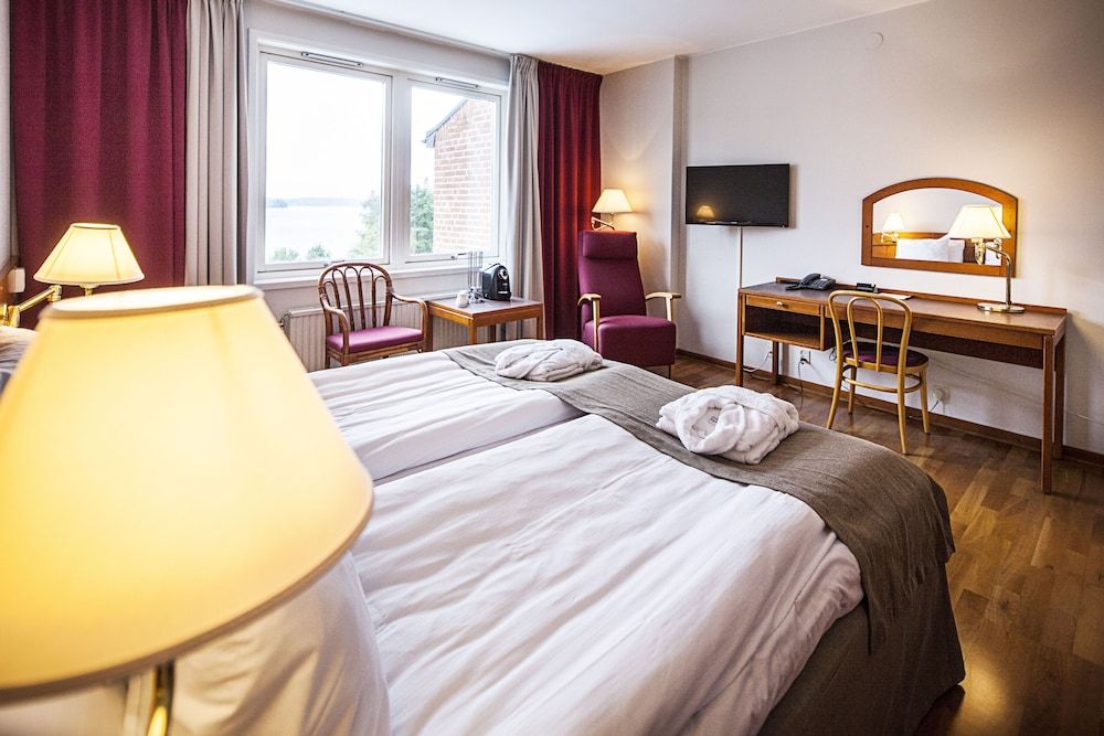 First Hotel Bengtsfors Superior Double with Lakeview 3