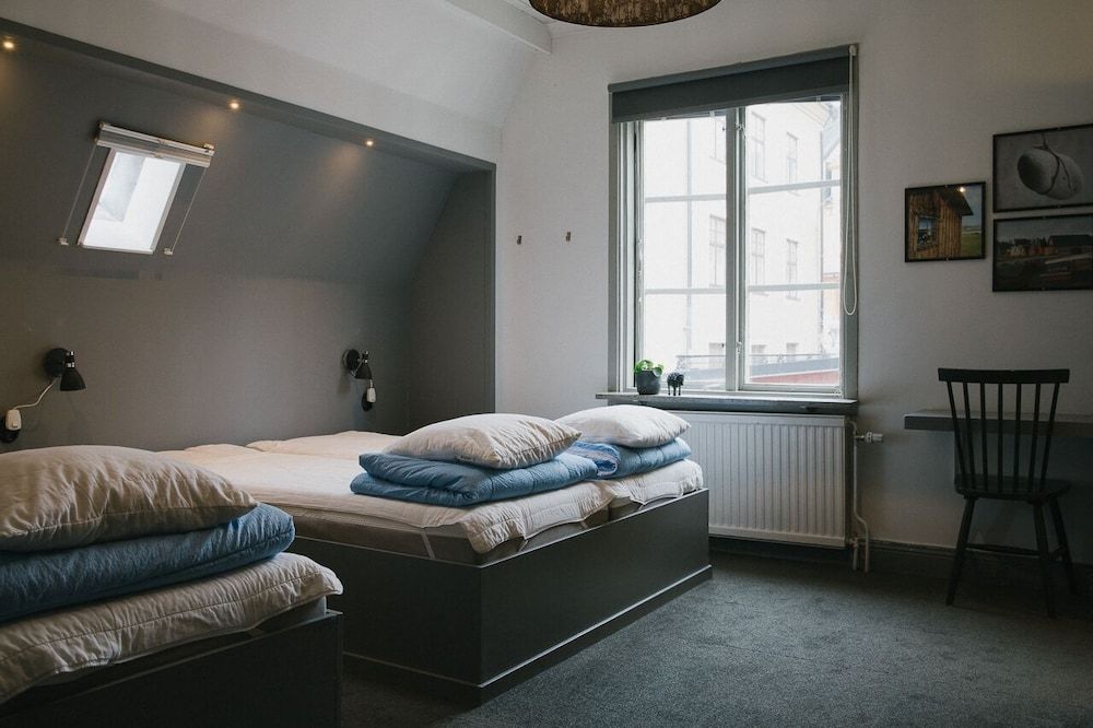 Visby Logi & Vandrarhem Hästgatan 14 Family Room, Ensuite 5