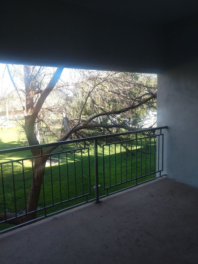 Windemere Hotel and Conference Center Standard Room, 2 Queen Beds, Kitchenette 6