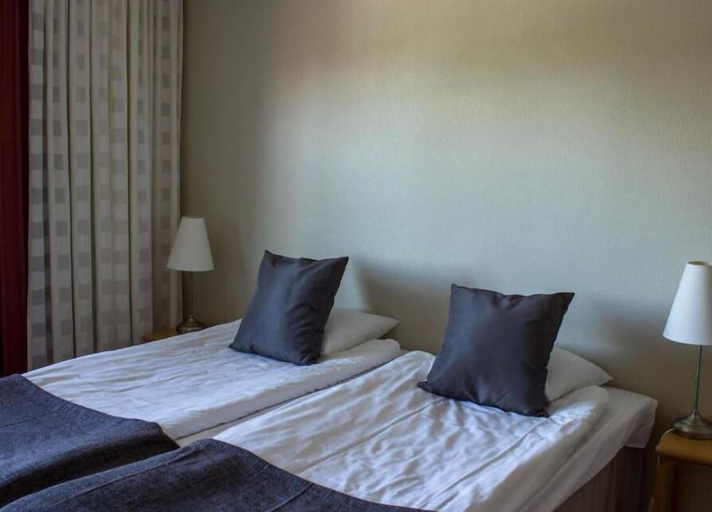 Gyllene Hornet Double Room - Pets Allowed 2