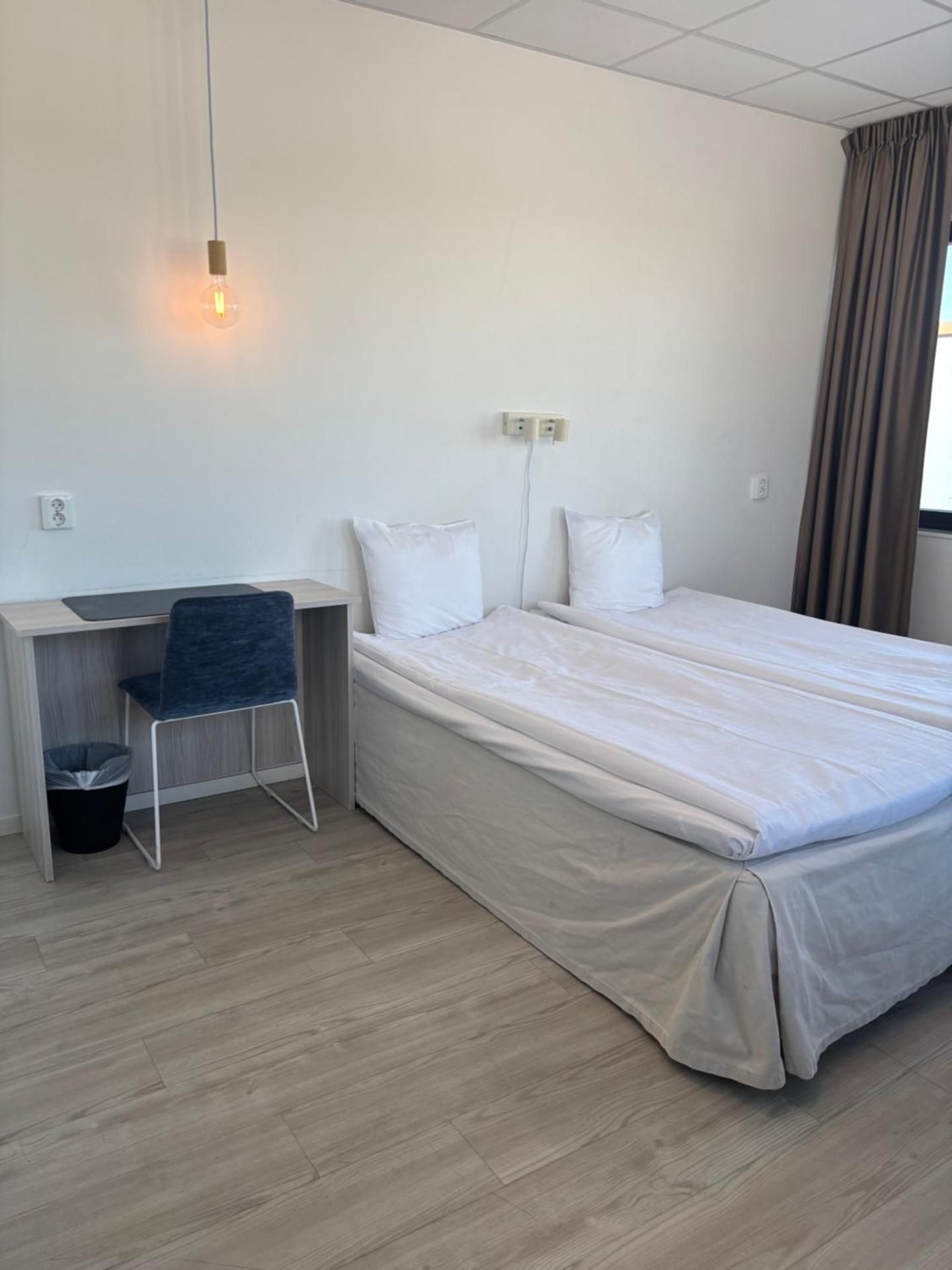 Economy Family Room with Shared Bathroom