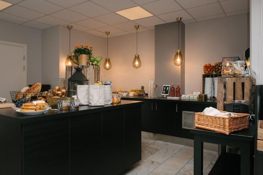 9a1fd608460f4899389c63f09ec4bf2f