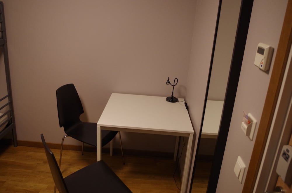 undefined Spoton Hostel & Sportsbar 9