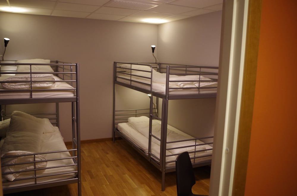 undefined Spoton Hostel & Sportsbar 8