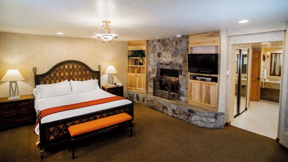 undefined Holiday Inn Express South Lake Tahoe by IHG 8