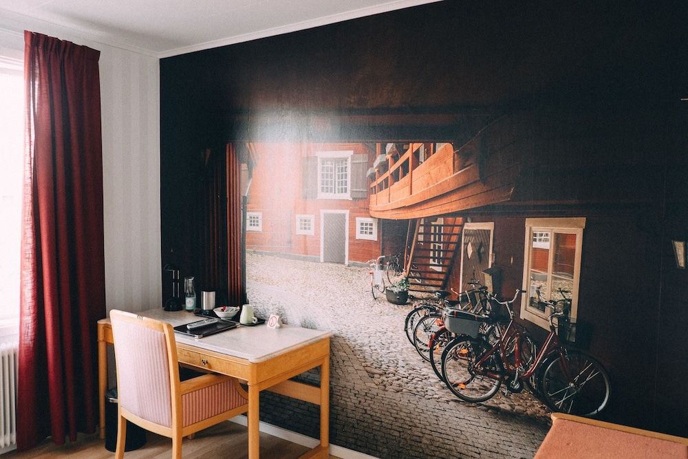 Deluxe Single Room