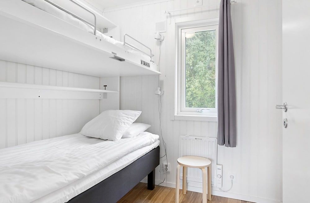 First Camp Umeå Lingonstuga - 1 bedroom, no pets allowed (excl. Towels, bed linen, cleaning) 4