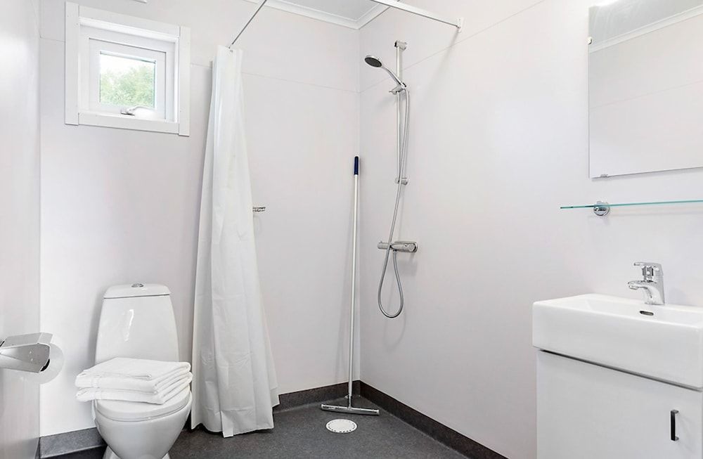 First Camp Umeå Lingonstuga - 1 bedroom, no pets allowed (excl. Towels, bed linen, cleaning) 6