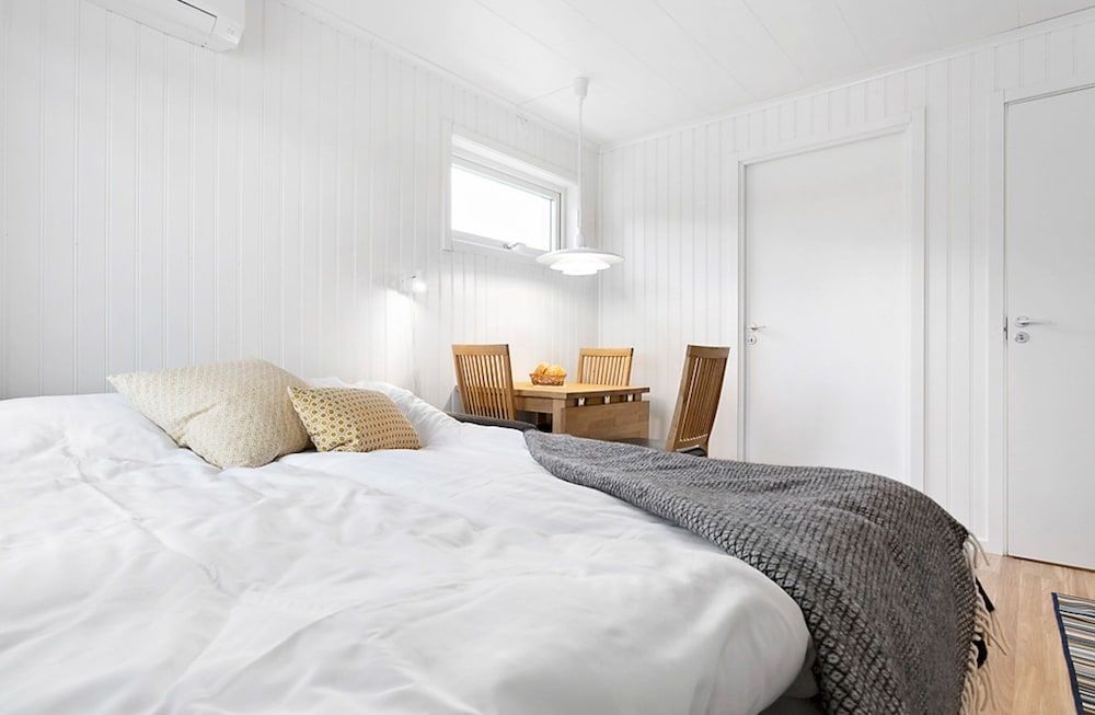 First Camp Umeå Lingonstuga - 1 bedroom, no pets allowed (excl. Towels, bed linen, cleaning) 3