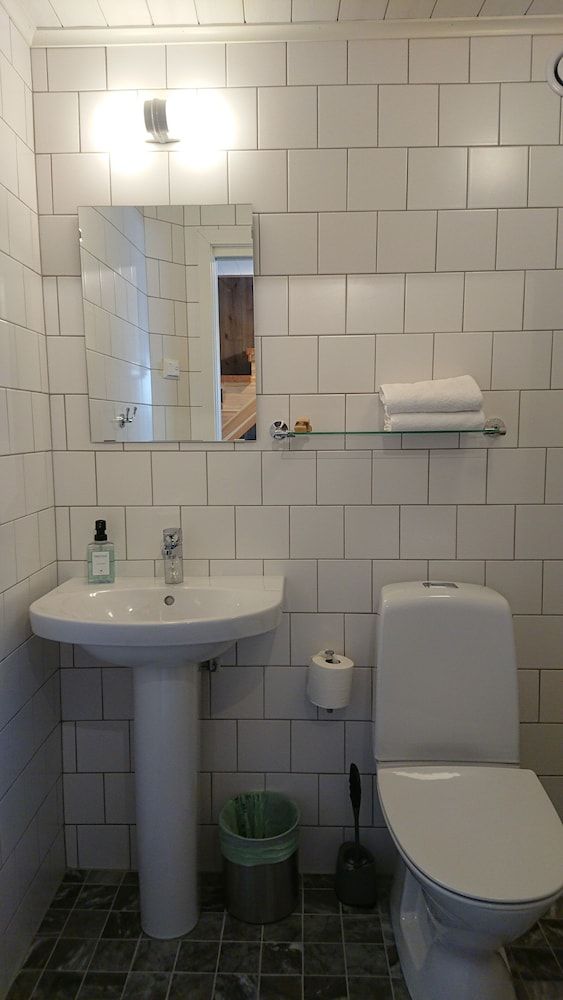 Hotell Park Twin Room, Annex Building (Loft, 2 floors, stair access) 6