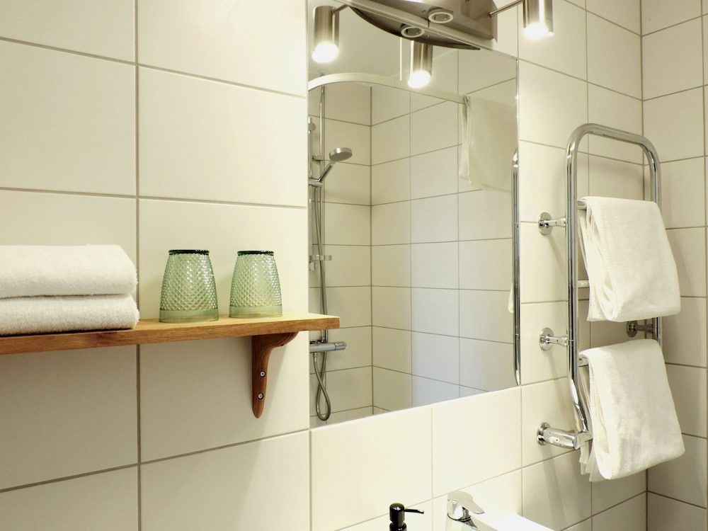 Hotell Park Twin Room, Annex Building (Loft, 2 floors, stair access) 4