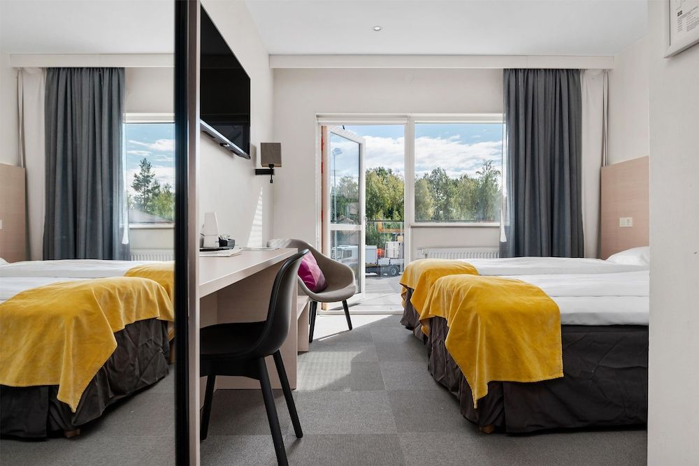 Best Western RC Hotel Superior Room, 2 Twin Beds, Non Smoking, Balcony 2