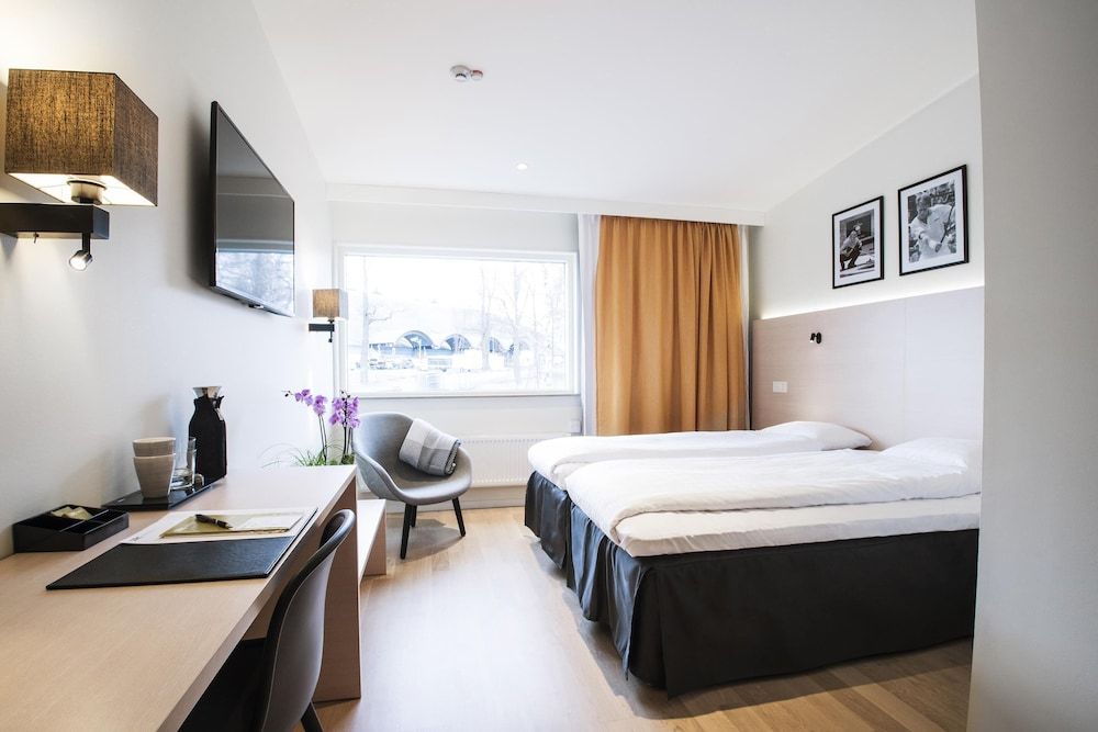 Best Western RC Hotel Superior Room, 2 Twin Beds, Non Smoking, Balcony