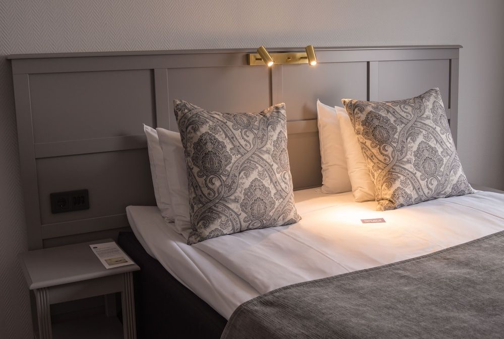 Best Western Plus Grand Hotel Elektra Superior Room, 1 Queen Bed, Non Smoking