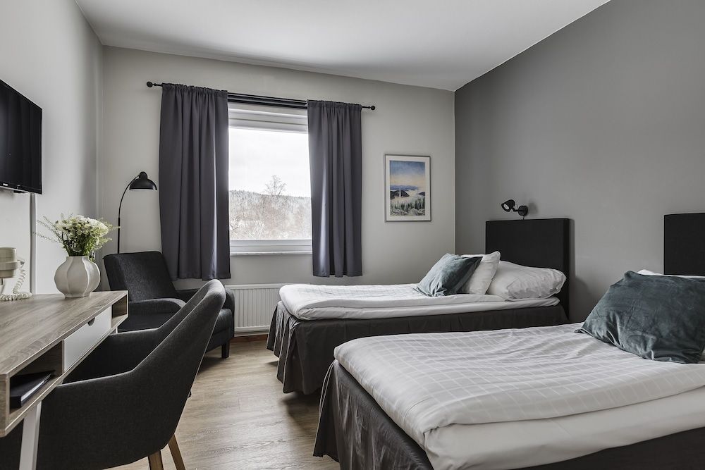 Deluxe Room, 2 Twin Beds, Non Smoking