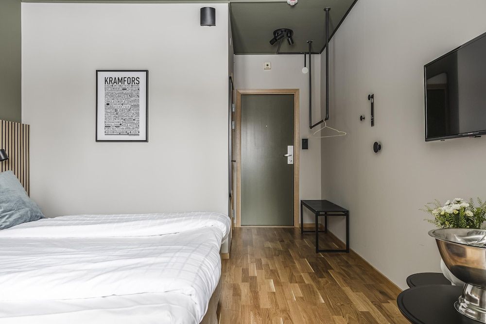 Deluxe Room, 1 Queen Bed, Non Smoking