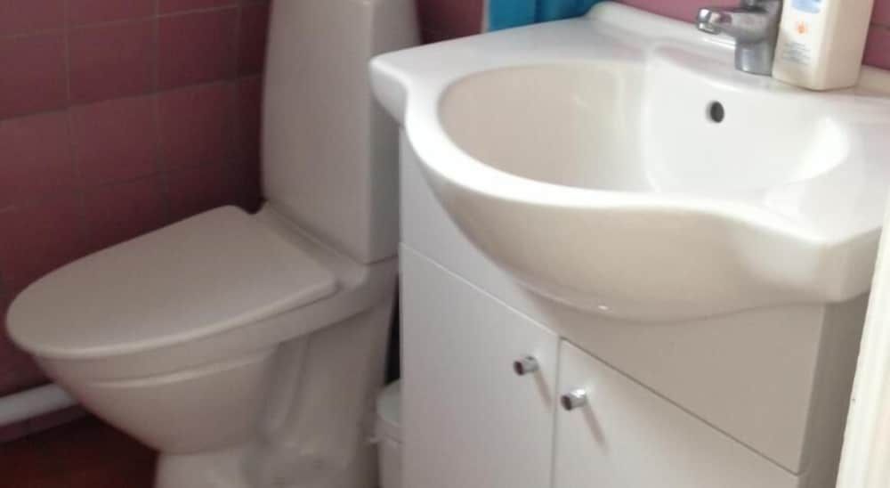 Vivans Bed & Self catering Family Room, Garden View (Self-catering) 5