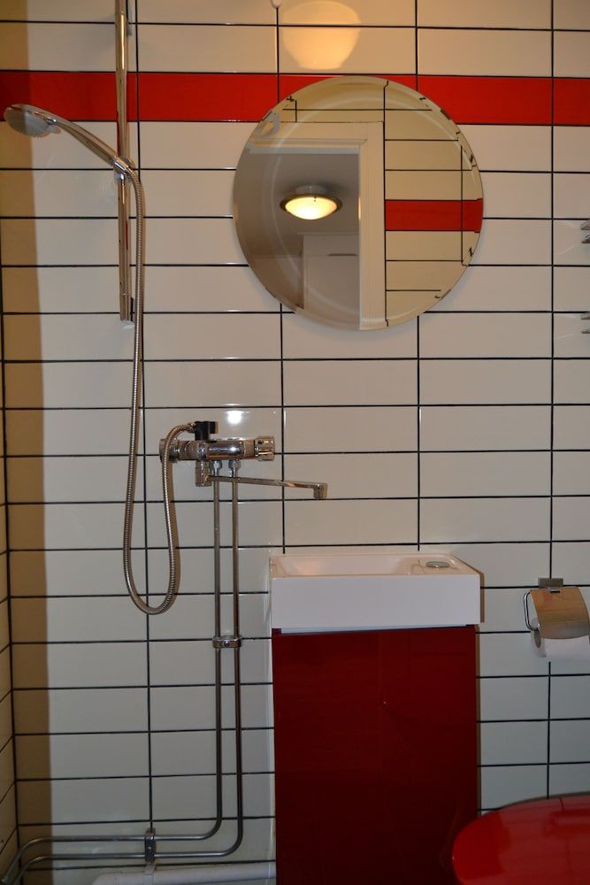 Solsta Hotell Single Room 6