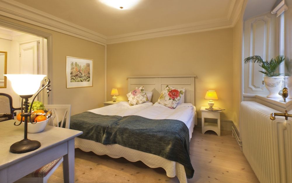 Åkeshofs Slott Standard Double Room, 1 King Bed 2