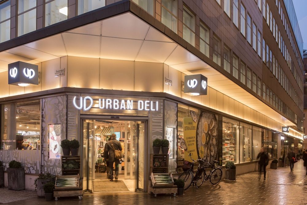 undefined Hotel With Urban Deli 5