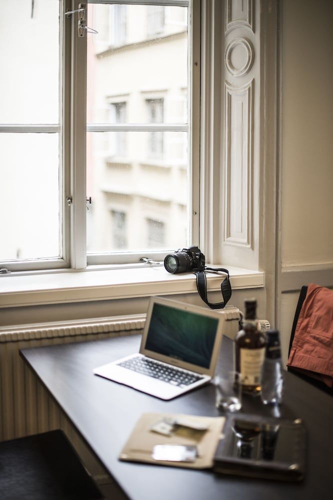 Castle House Inn Economy Double or Twin Room, Shared Bathroom 15