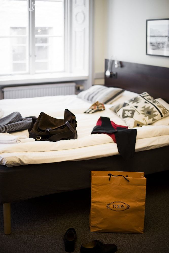 Castle House Inn Economy Double or Twin Room, Shared Bathroom 2