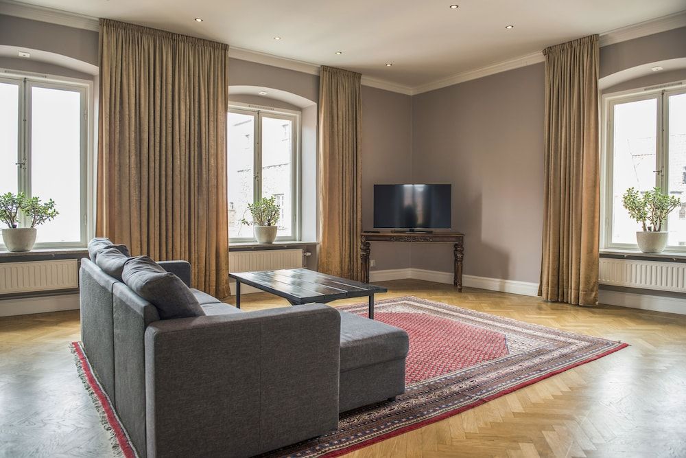 Donners Hotel Apartment