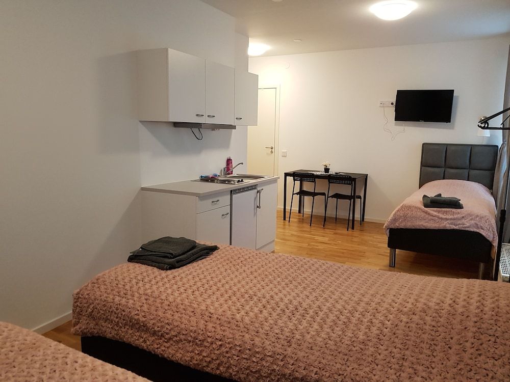 Hotell Kringelstaden Quadruple Room, Multiple Beds, Kitchenette 2