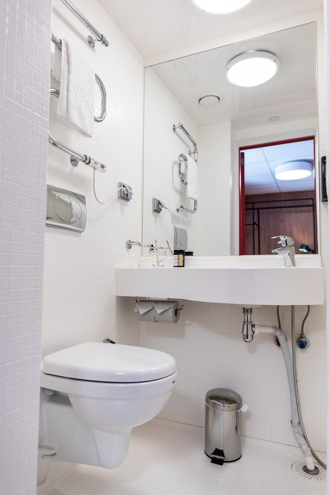 Generator Stockholm Superior Twin Room 3