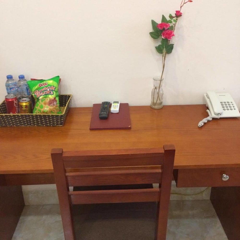 Hoang Yen Hotel Deluxe Double Room 14