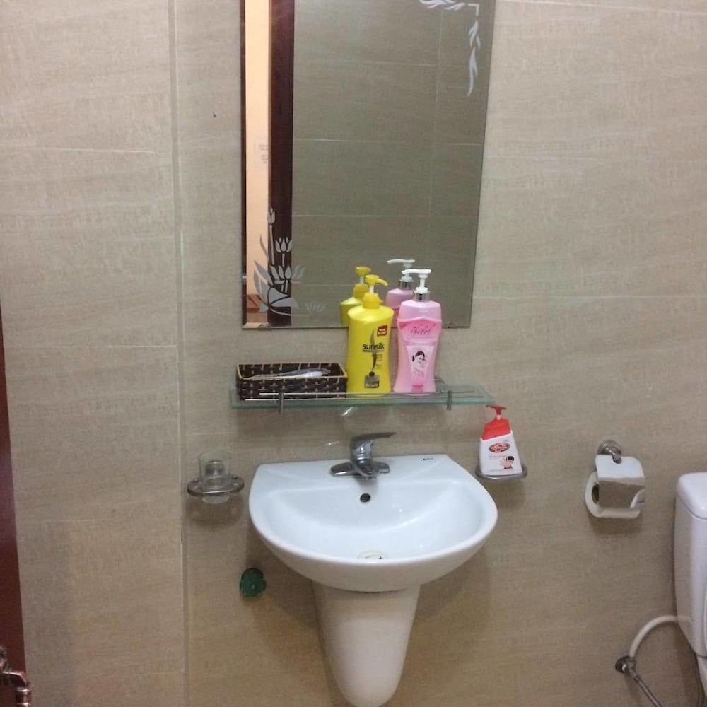 Hoang Yen Hotel Deluxe Double Room 11