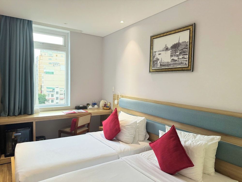 Junior Room, 2 Twin Beds (w/ Afternoon Tea)