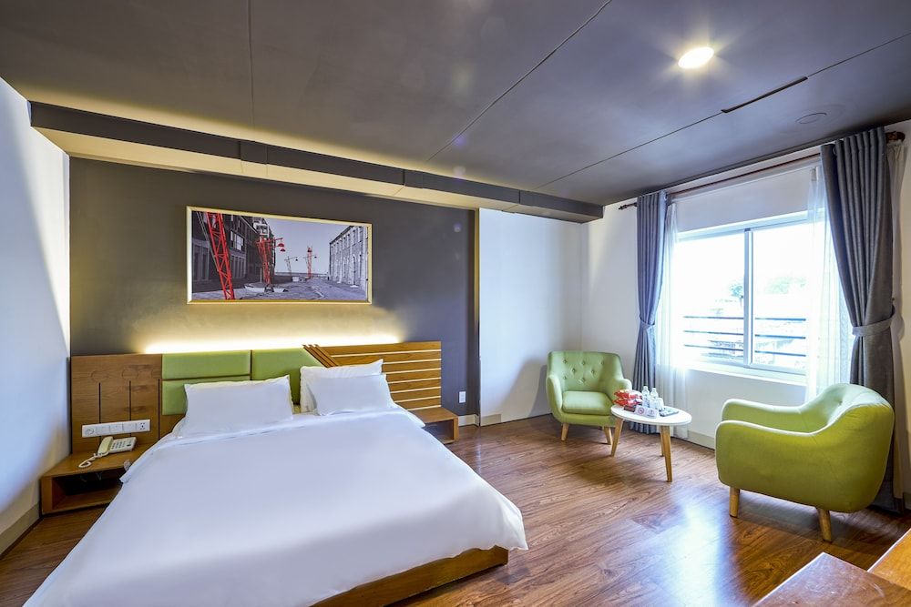 undefined The Noble Swan Saigon 5