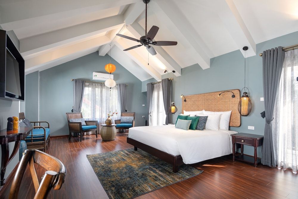 Attic Suite, Garden View