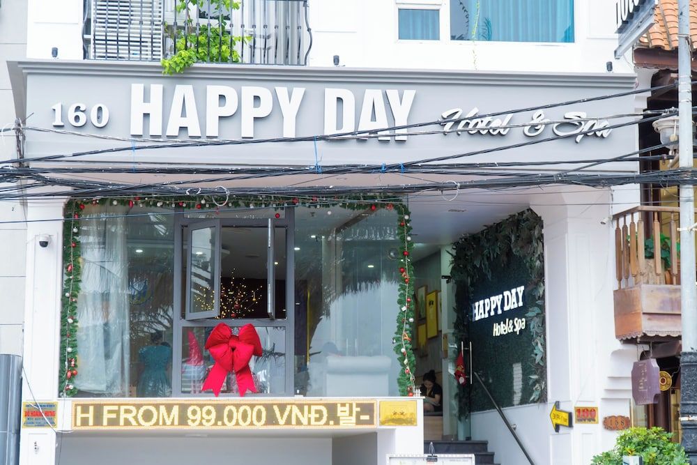 undefined Happy Day Riverside Hotel & Spa Danang 3