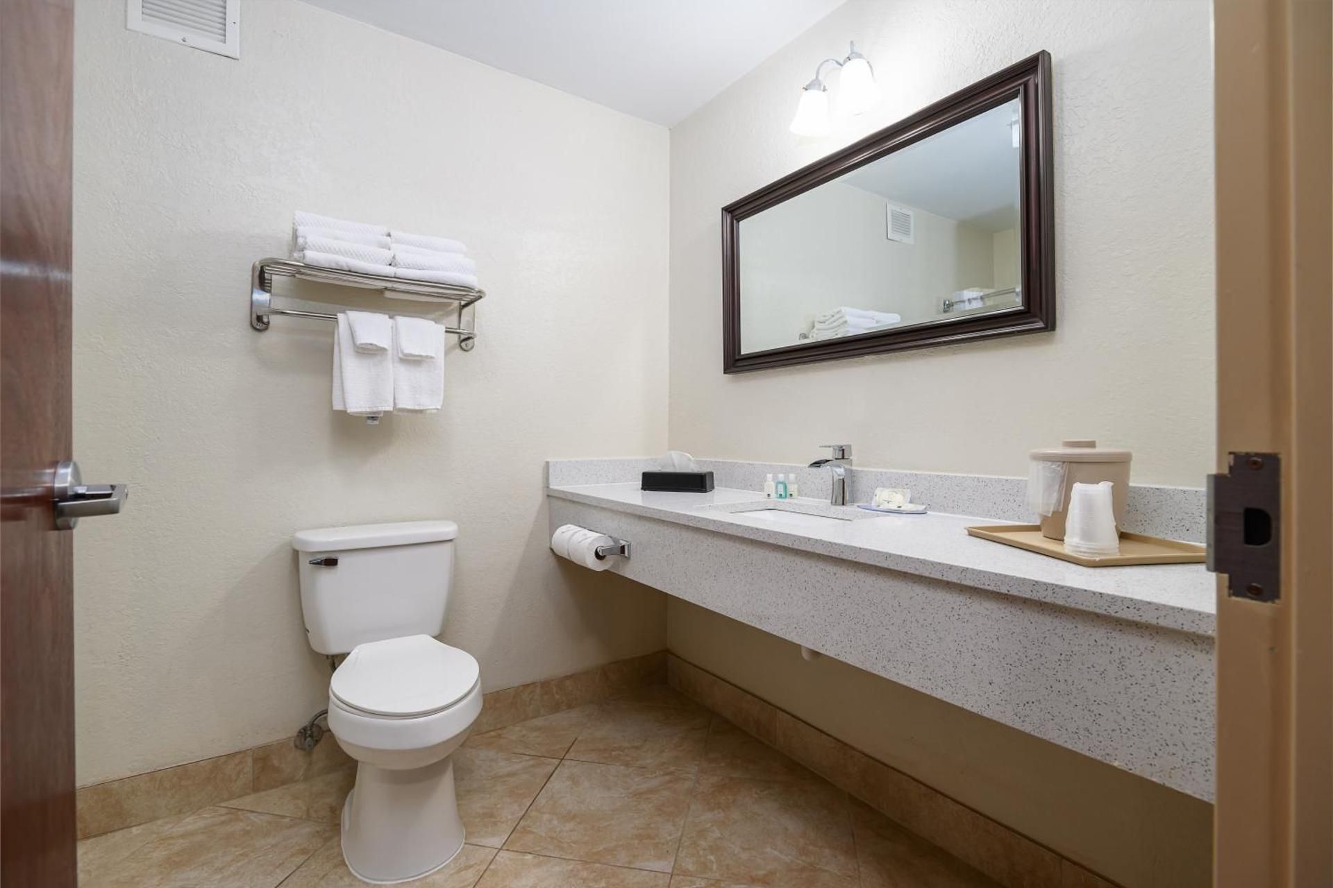 Queen Room with Two Queen Beds - Accessible/Non-Smoking